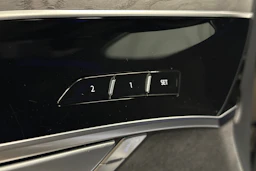 musta Audi A8 2025 kuva 15.