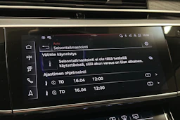 musta Audi A8 2025 kuva 28.