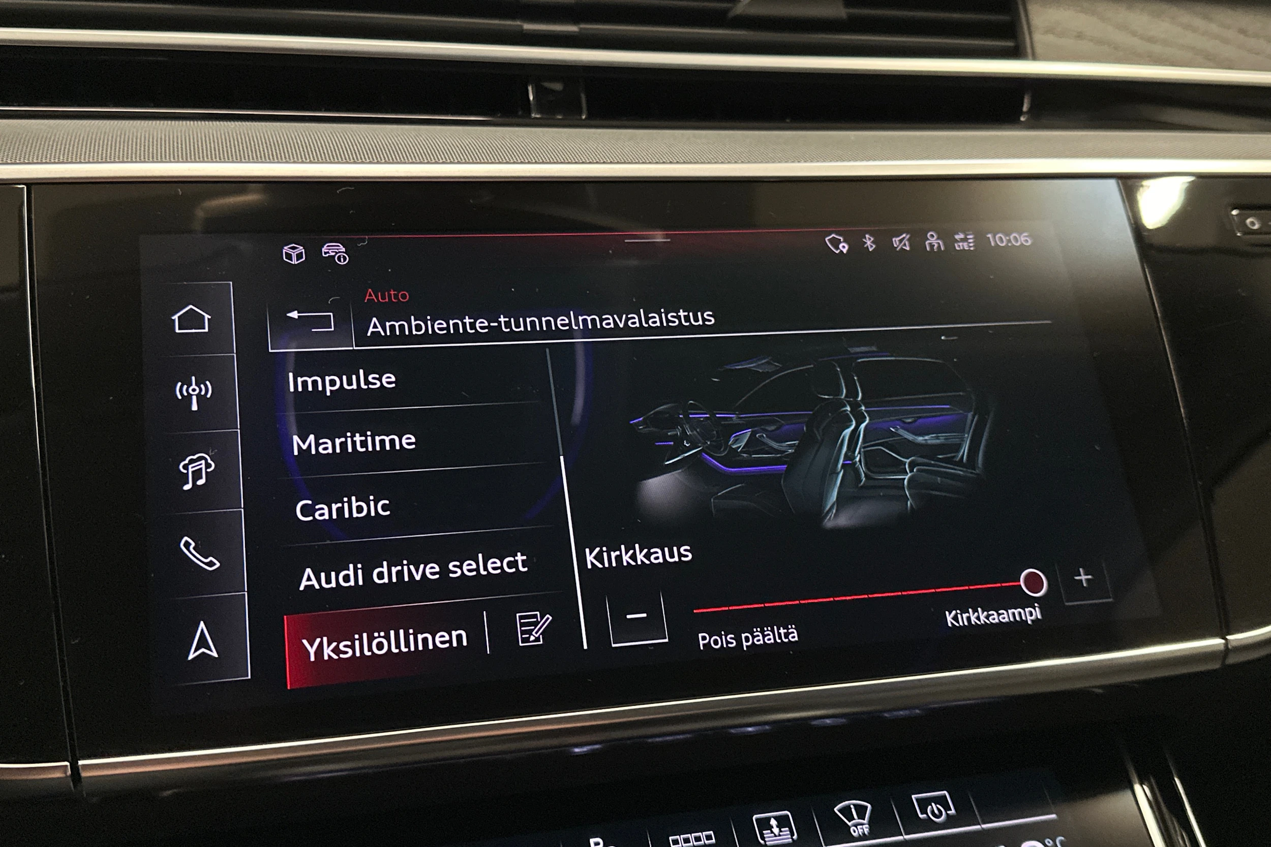 musta Audi A8 2025 kuva 29.