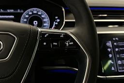 musta Audi A8 2025 kuva 12.