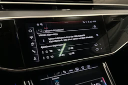 musta Audi A8 2025 kuva 20.
