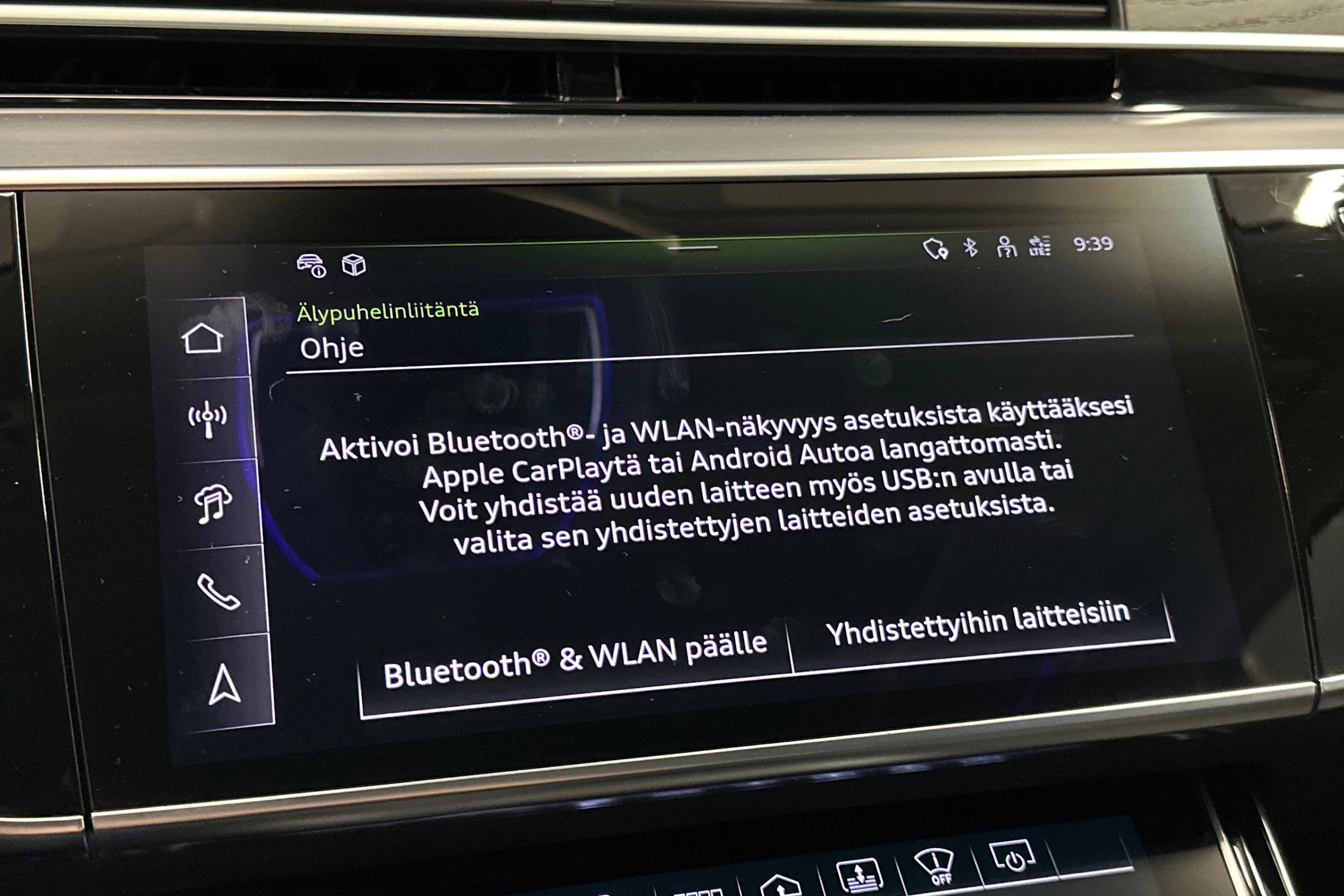 musta Audi A8 2025 kuva 28.