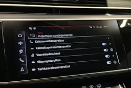 musta Audi A8 2025 kuva 36.