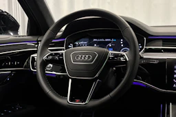 musta Audi A8 2025 kuva 17.