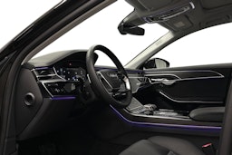 musta Audi A8 2025 kuva 6.