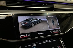 musta Audi A8 2025 kuva 17.