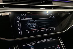 musta Audi A8 2025 kuva 22.