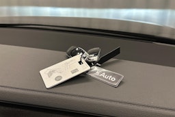 musta Audi A8 2025 kuva 38.