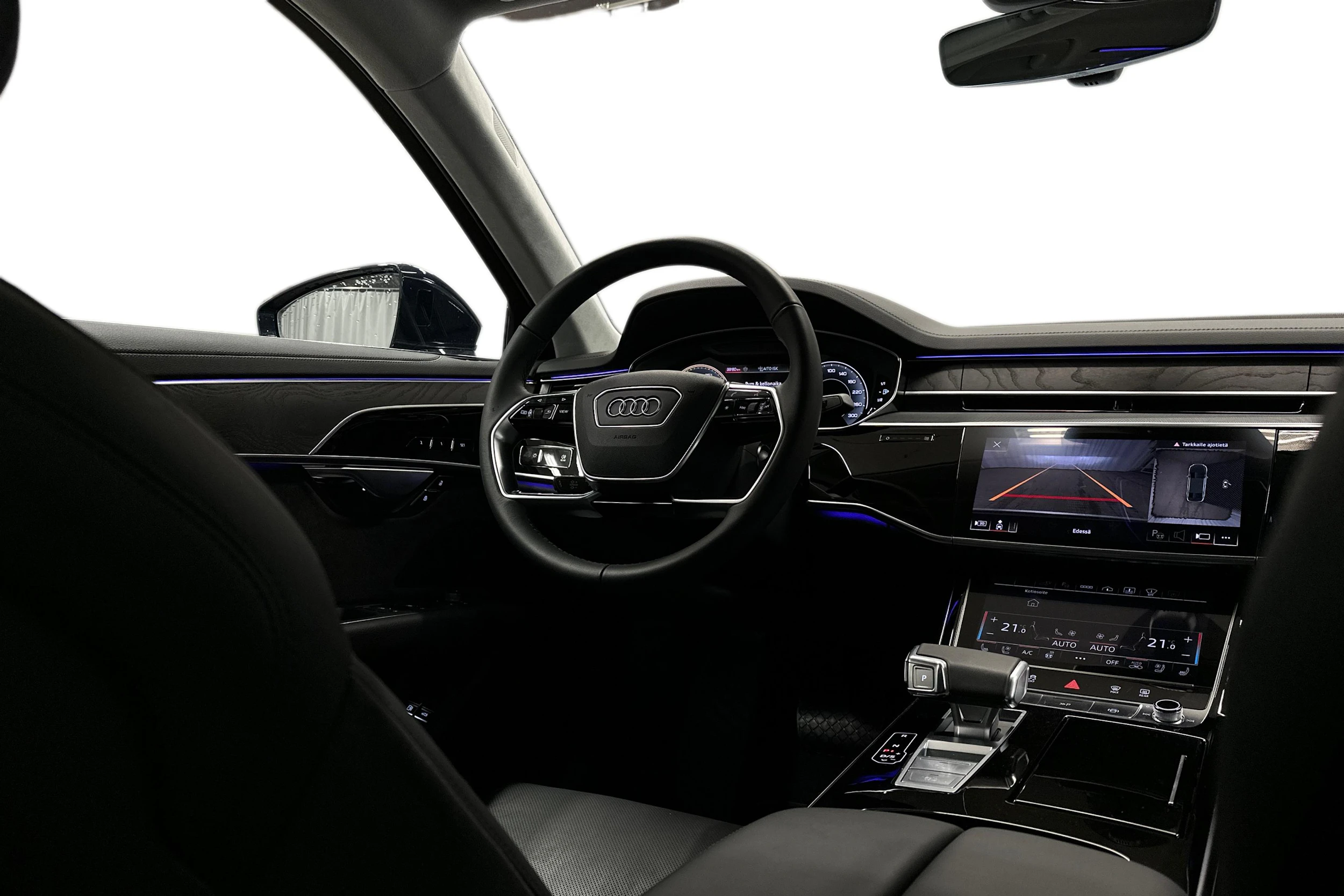 sininen Audi A8 2025 kuva 7.