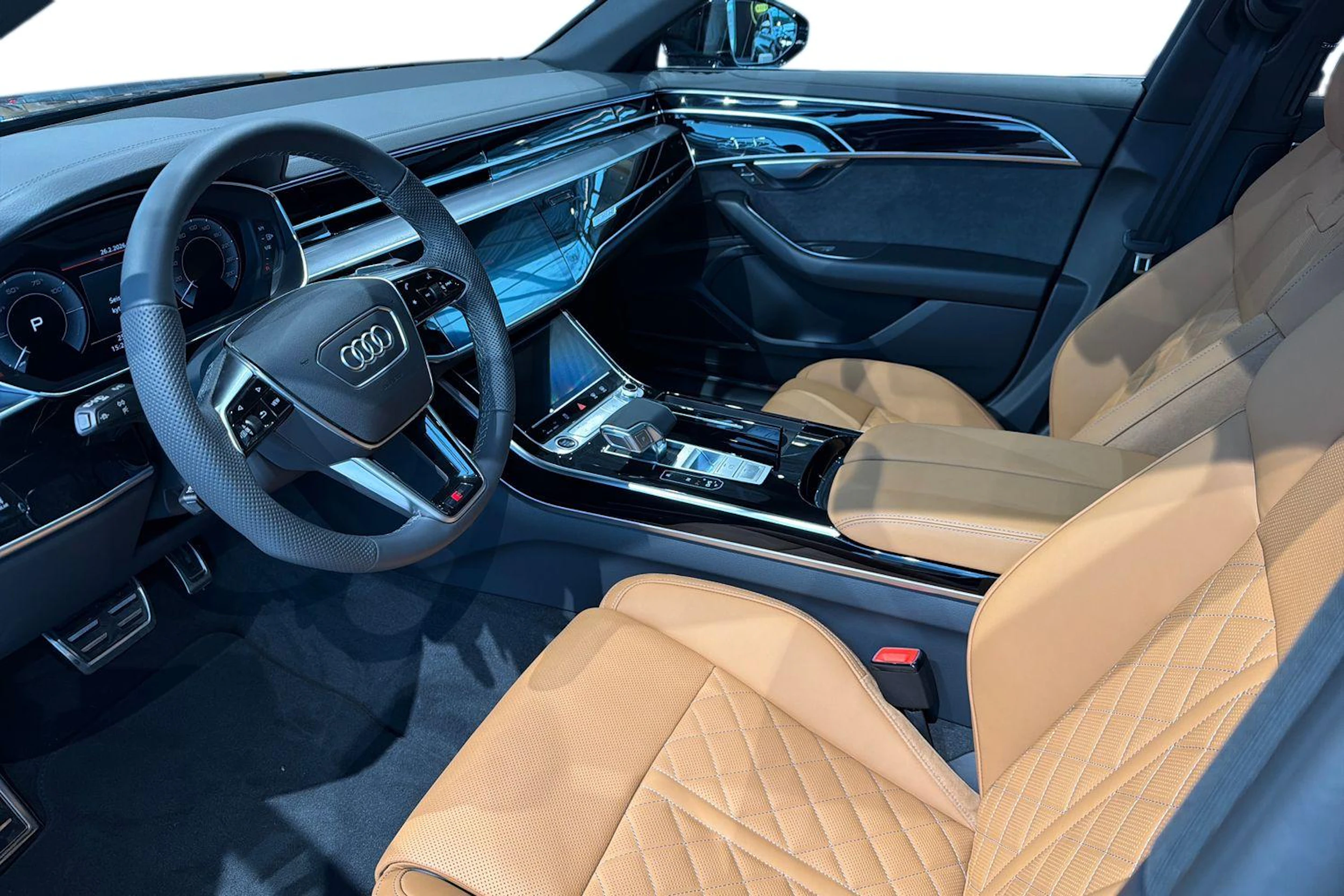 musta Audi A8 2026 kuva 6.