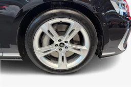 musta Audi A8 2026 kuva 9.