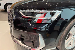 musta Audi A8 2026 kuva 21.