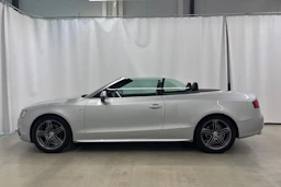 hopea Audi A5 2009 kuva 17.
