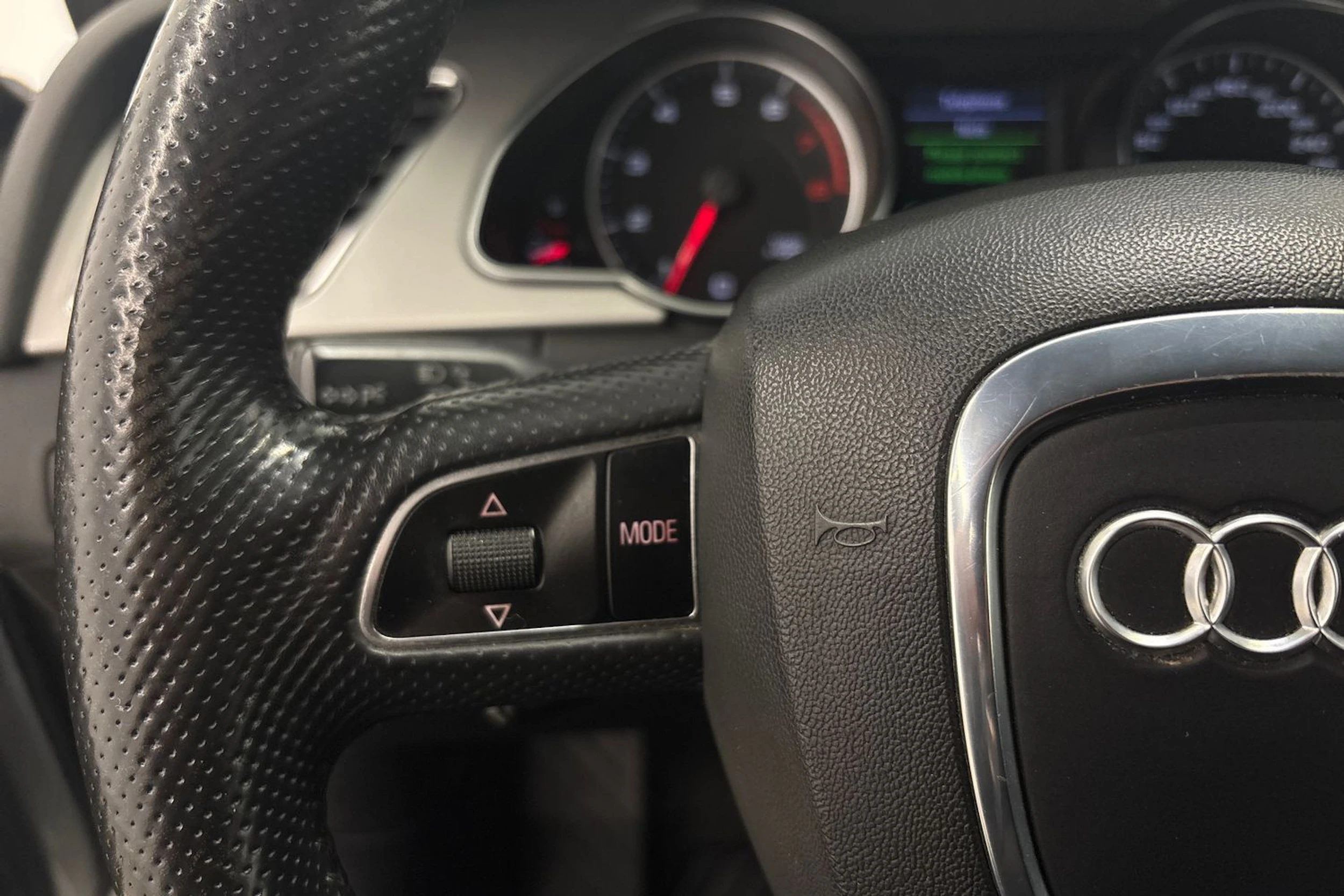 hopea Audi A5 2009 kuva 19.