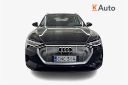 musta Audi e-tron 2019 kuva 5.