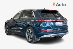 Vihreä Audi e-tron 2019 kuva 2.