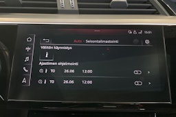 Vihreä Audi e-tron 2019 kuva 25.