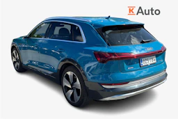 Sininen Audi e-tron 2019 kuva 2.