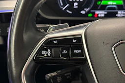 Sininen Audi e-tron 2019 kuva 19.