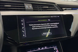 Sininen Audi e-tron 2019 kuva 30.