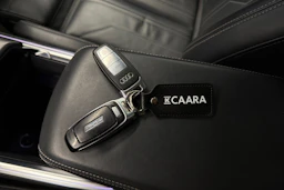 Sininen Audi e-tron 2019 kuva 40.