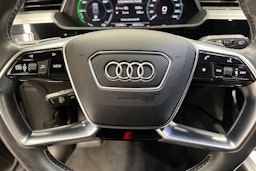 hopea Audi e-tron 2020 kuva 16.