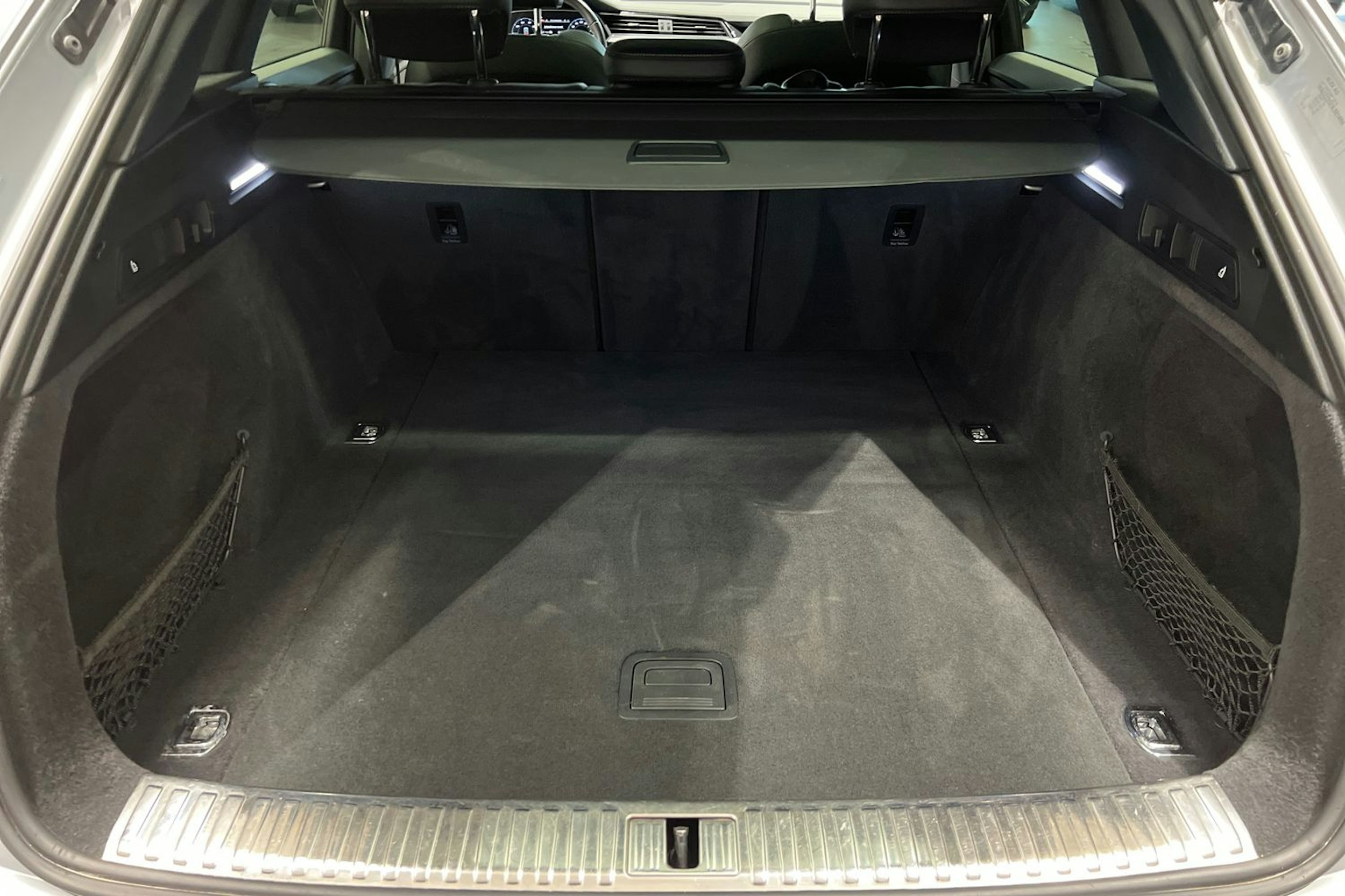 hopea Audi e-tron 2020 kuva 26.