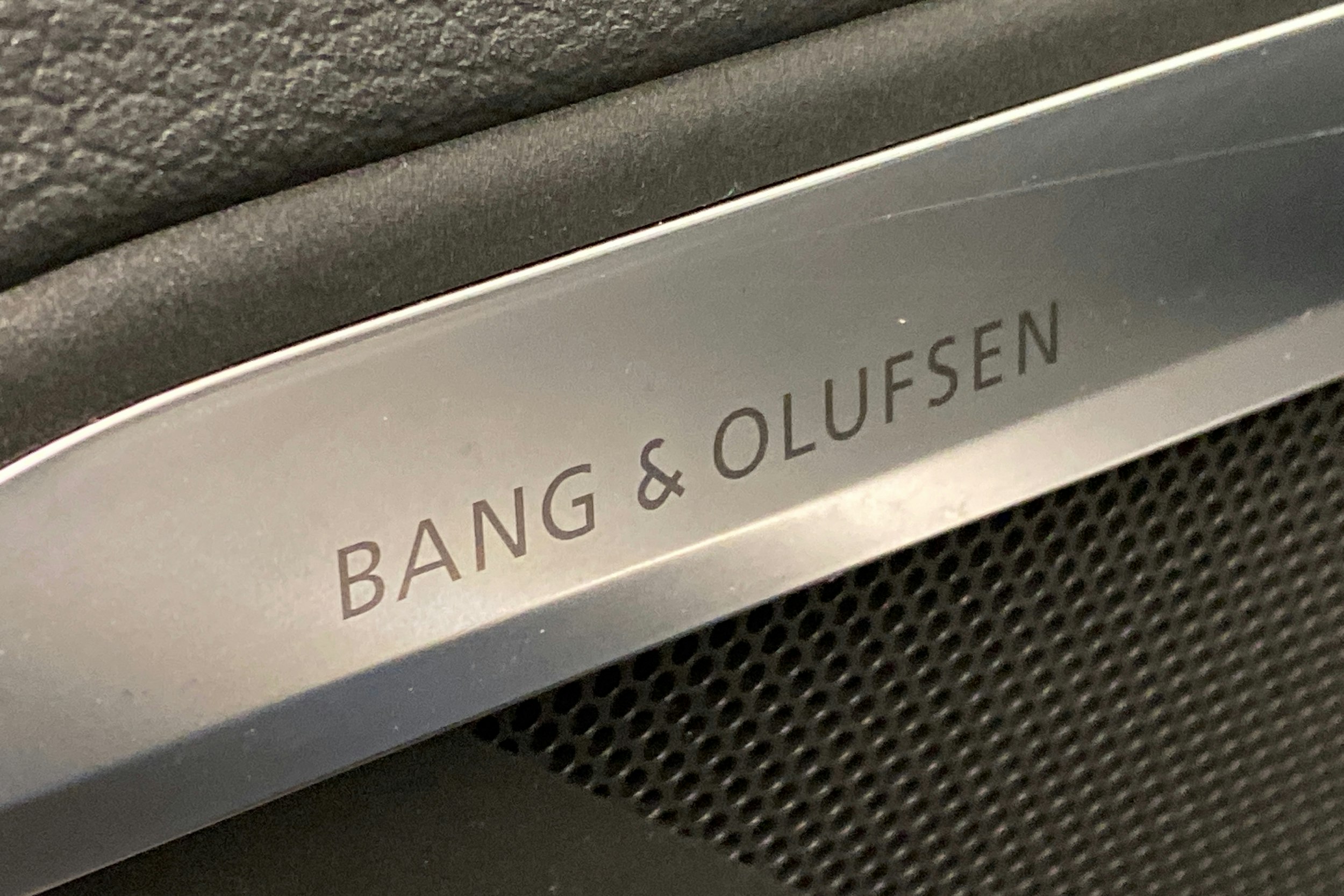 sininen Audi e-tron 2019 kuva 19.