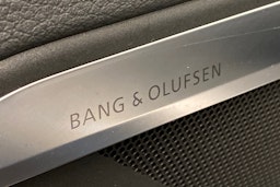 sininen Audi e-tron 2019 kuva 19.