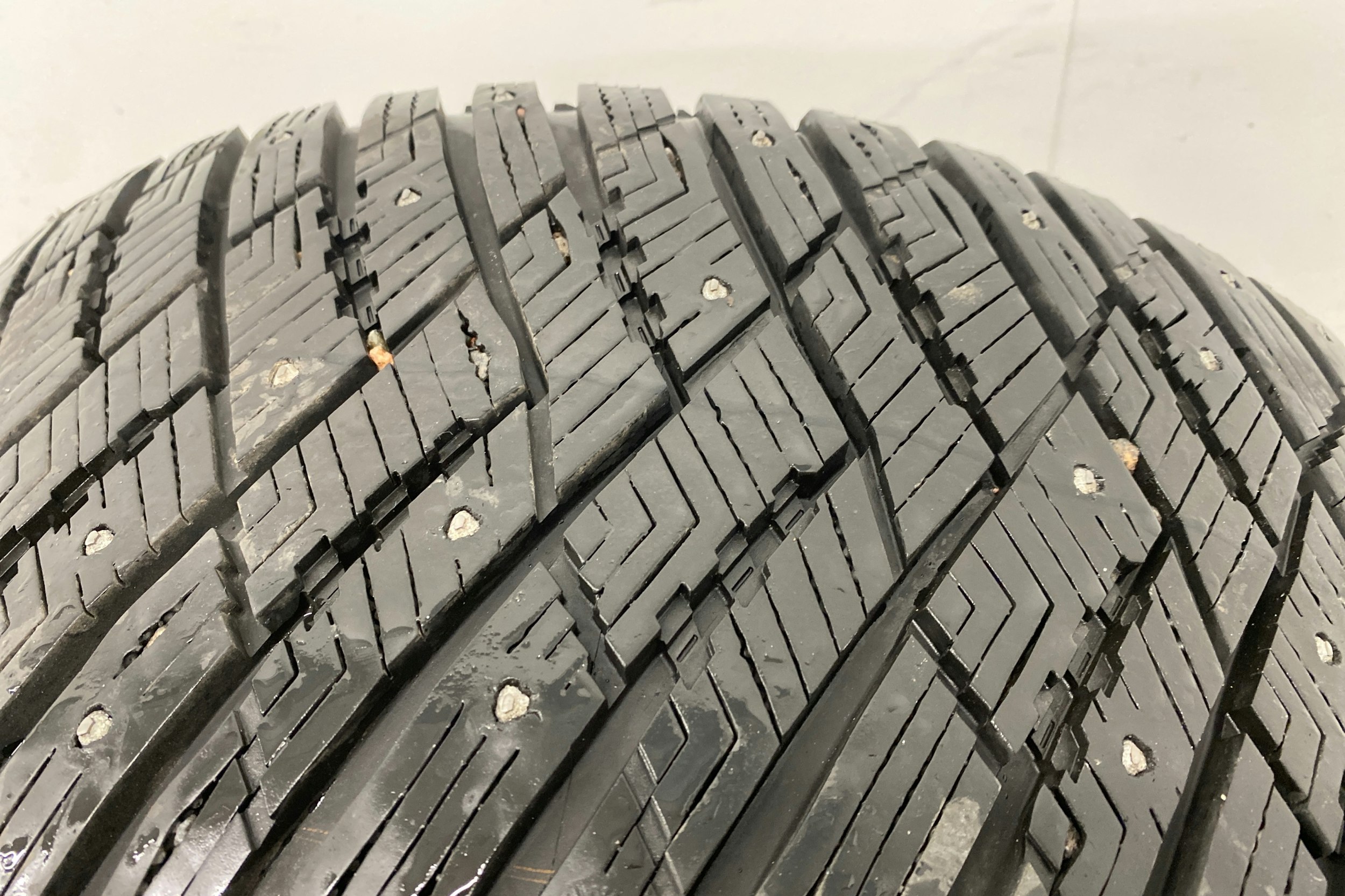 sininen Audi e-tron 2019 kuva 21.