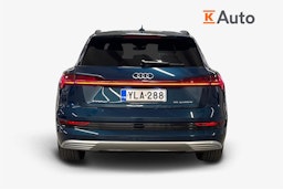 met. sininen Audi e-tron 2019 kuva 3.