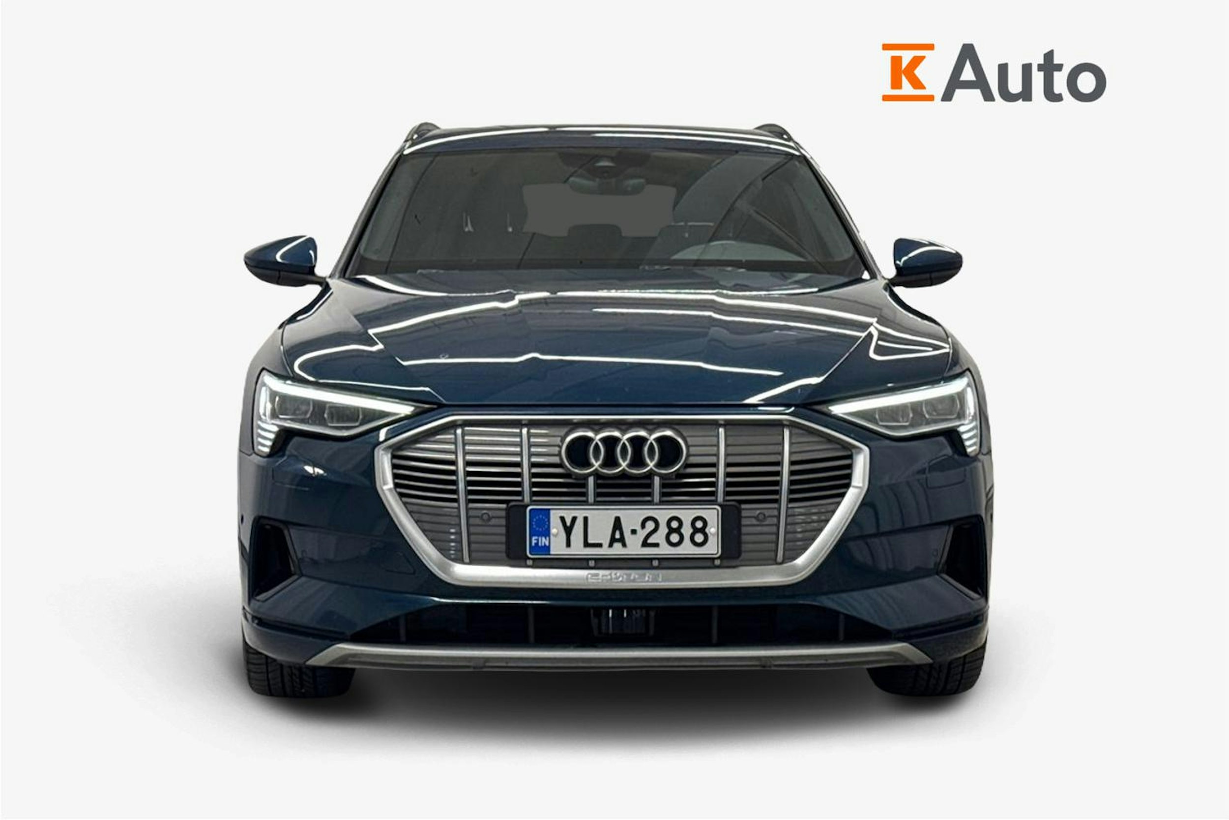 met. sininen Audi e-tron 2019 kuva 4.
