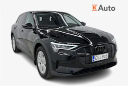 musta Audi e-tron 2020 kuva 1.