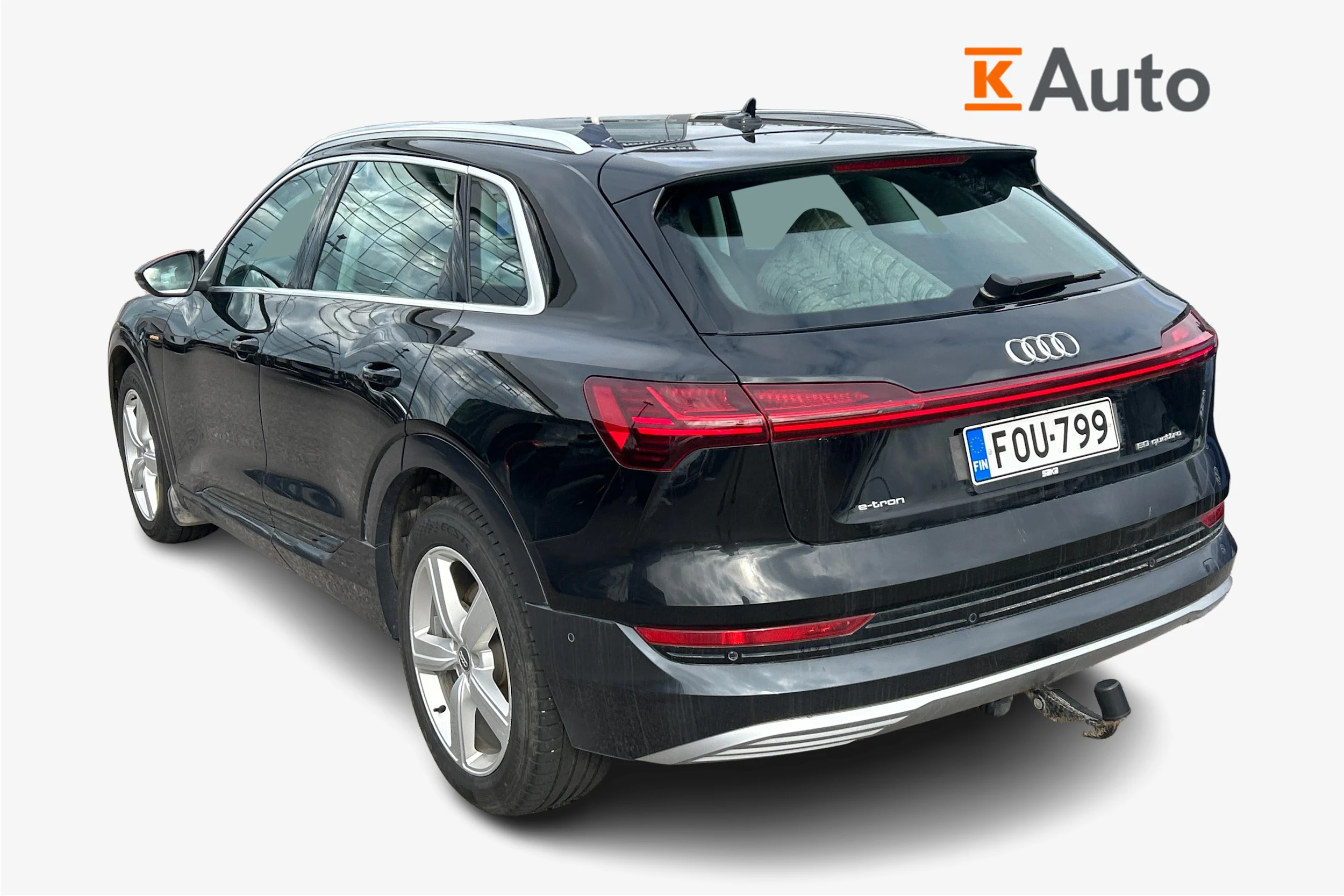 musta Audi e-tron 2020 kuva 2.