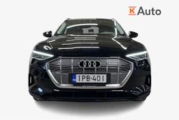 musta Audi e-tron 2020 kuva 4.