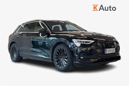 musta Audi e-tron 2020 kuva 1.