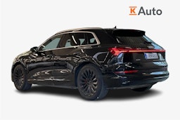 musta Audi e-tron 2020 kuva 2.