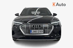 Harmaa Audi e-tron 2020 kuva 4.