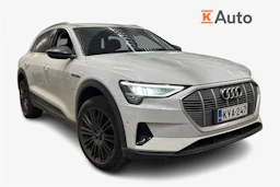 valkoinen Audi e-tron 2020 kuva 1.