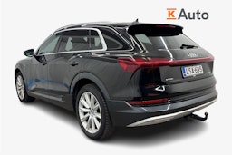 musta Audi e-tron 2020 kuva 2.
