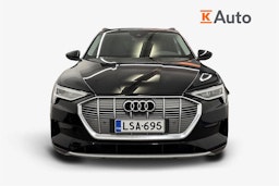 musta Audi e-tron 2020 kuva 4.