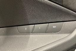 Valkoinen Audi e-tron 2020 kuva 29.