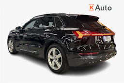 musta Audi e-tron 2020 kuva 2.