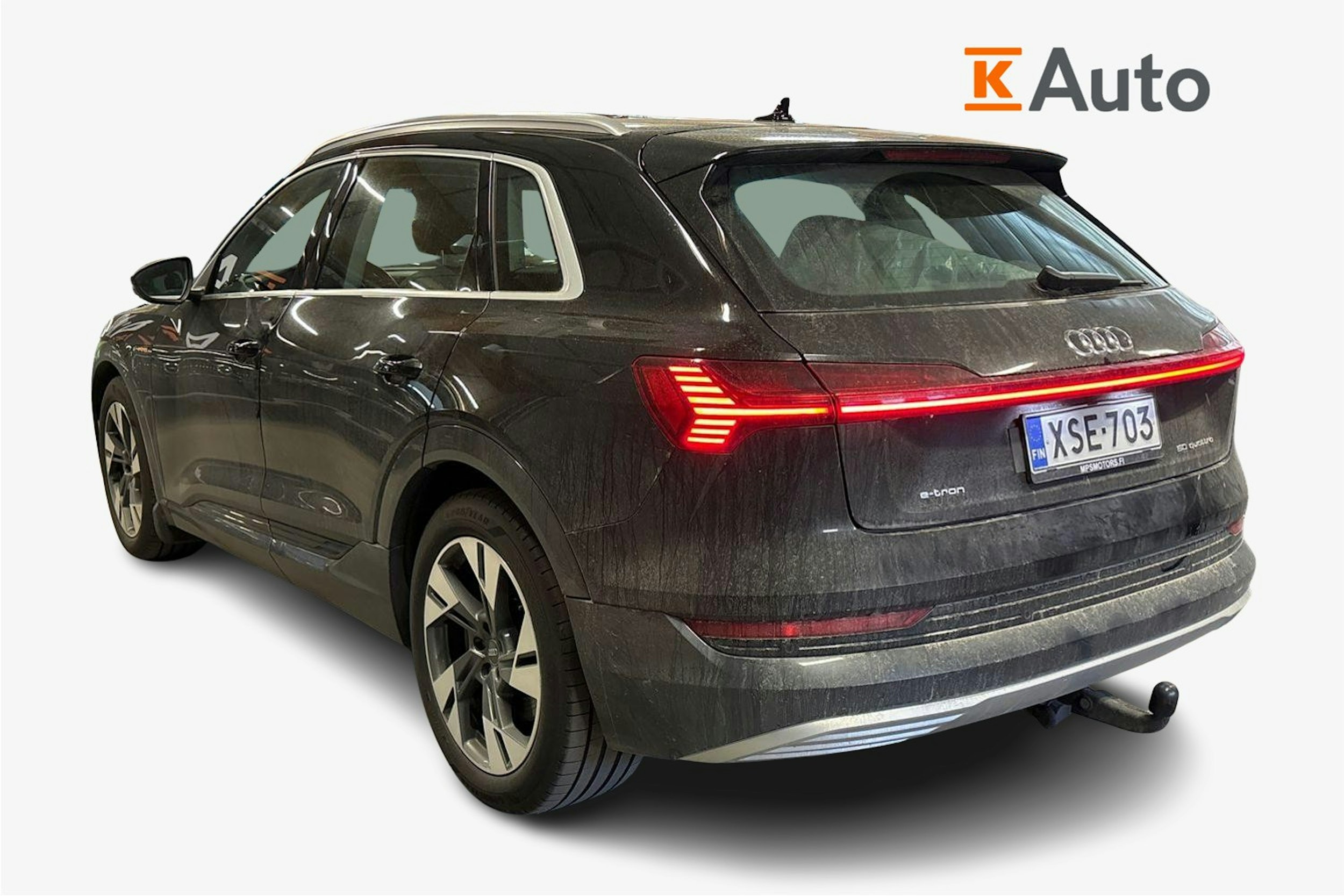 musta Audi e-tron 2020 kuva 2.