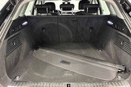 musta Audi e-tron 2020 kuva 14.