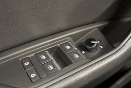 musta Audi e-tron 2020 kuva 39.
