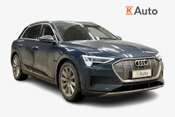 sininen Audi e-tron 2021 kuva 1.