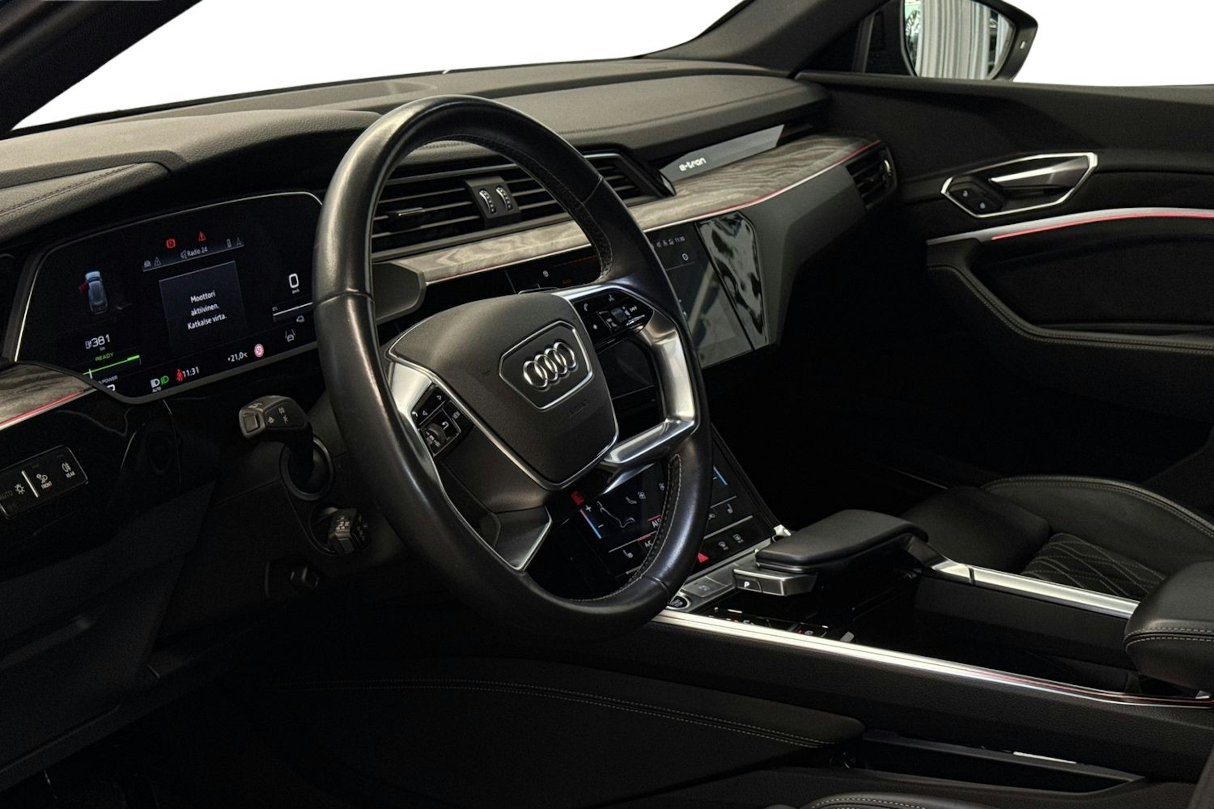 Audi e-tron 2021 kuva 7.