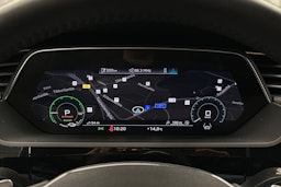 harmaa Audi e-tron 2021 kuva 20.