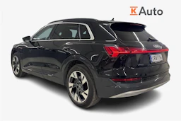musta Audi e-tron 2021 kuva 2.